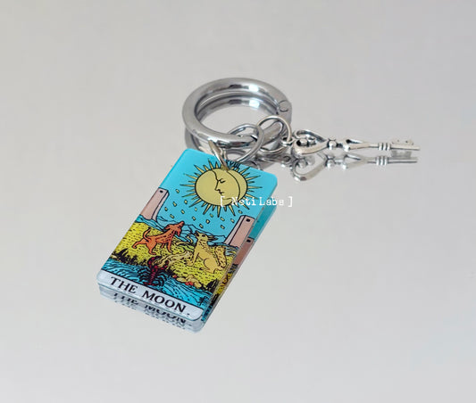 The Moon - Tarot Card Keychain Acrylic, Rider Waite Classic Design Major Arcana, Tarot Accessory Decor, Cool Key Charm Ring Witchy Cute Gift